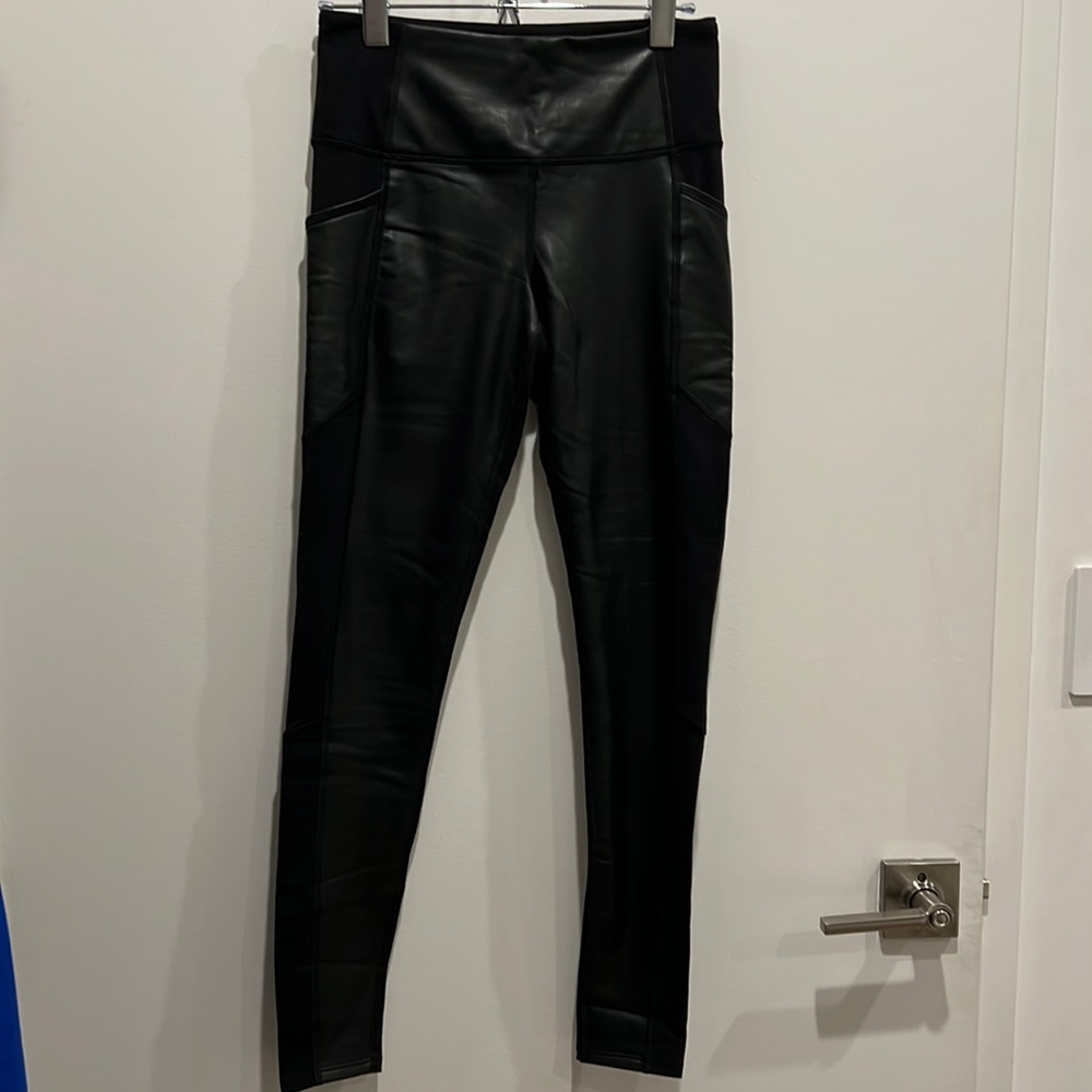 XS Athleta faux leather and nylon leggings
